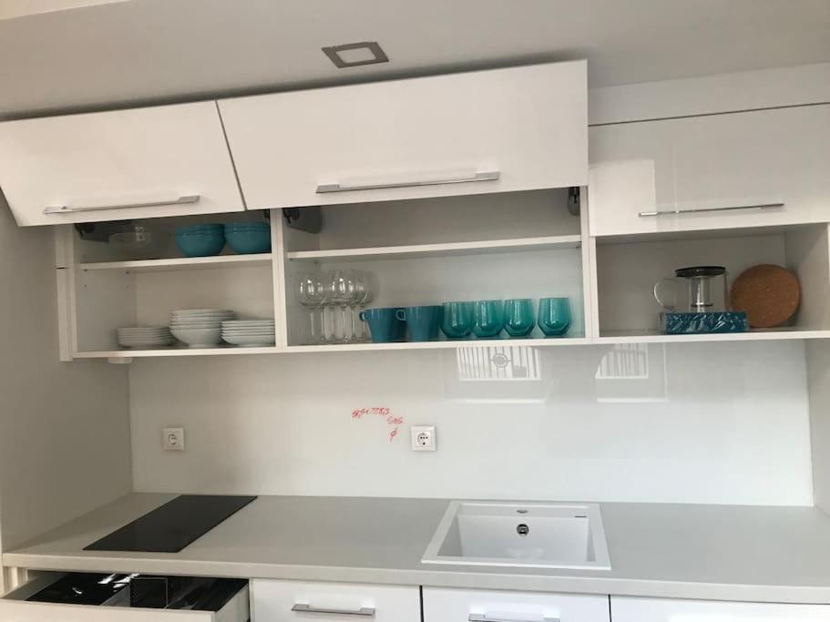 Stylish Apartment Near The River Budapest Exteriör bild