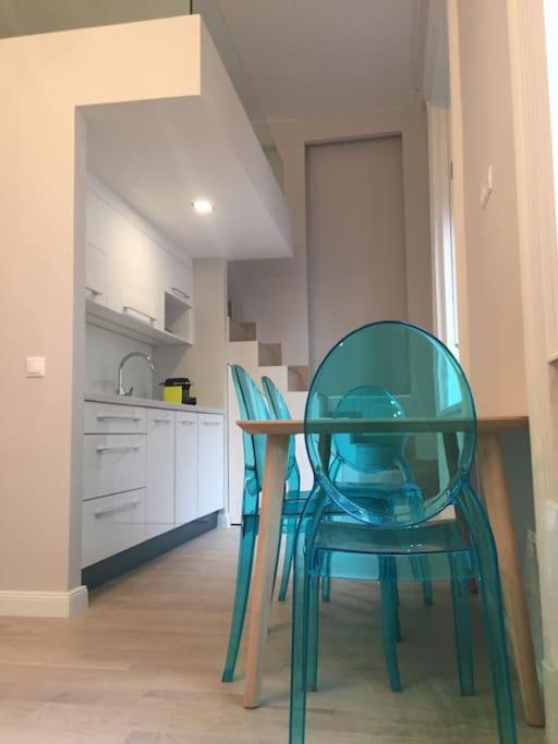 Stylish Apartment Near The River Budapest Exteriör bild